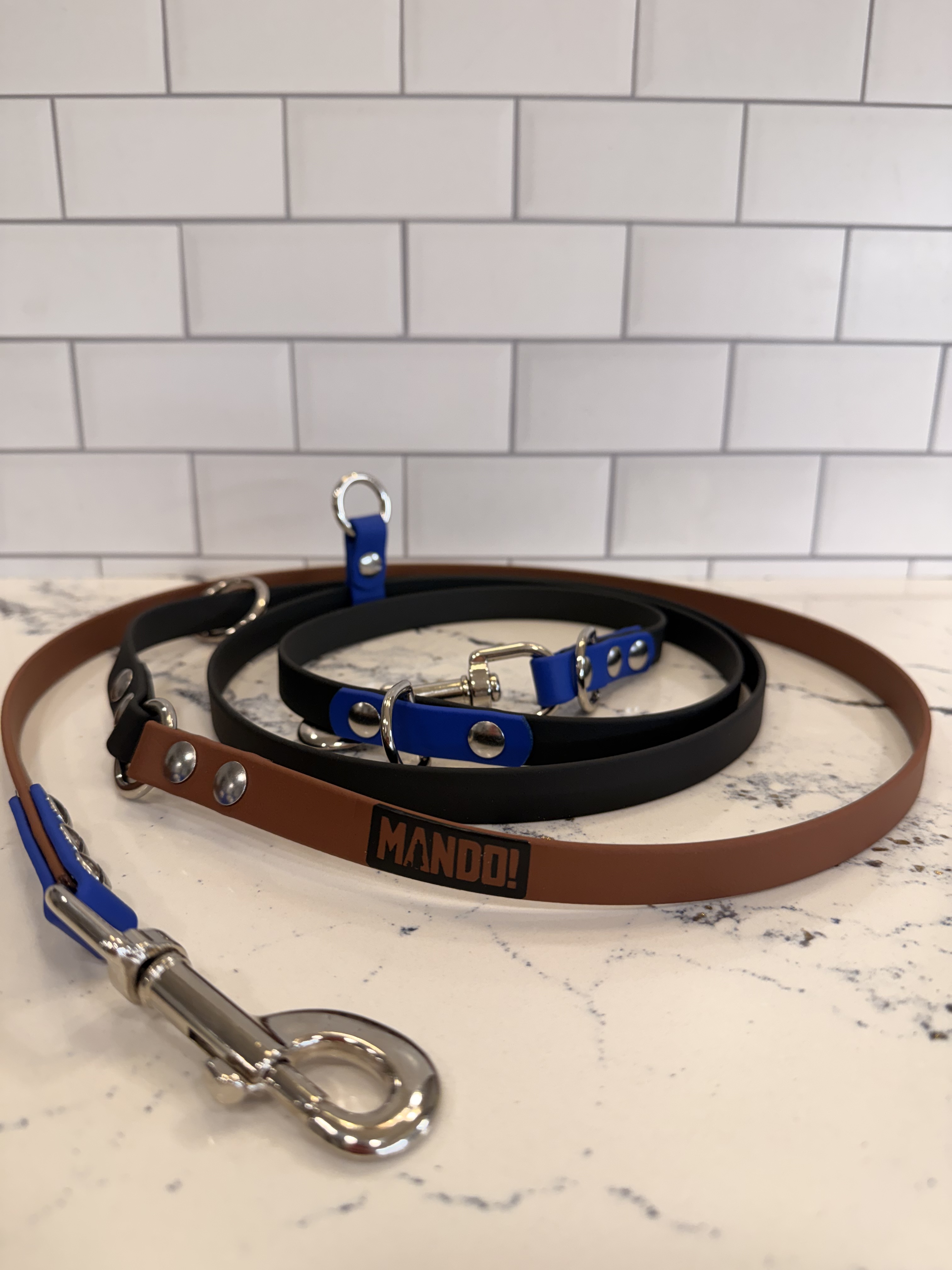 Item: Custom 3-color hands-free leash | Width: 5/8 in | Colors: Black, Brown, & Royal Blue | Hardware: silver